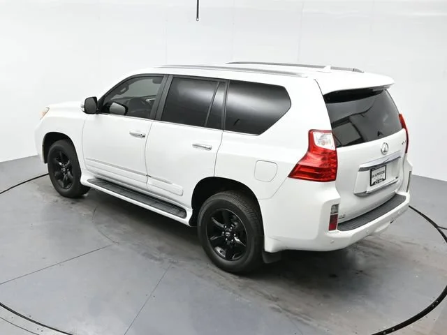 Used 2013 Starfire Pearl Lexus 5DR SUV 4WD image 21