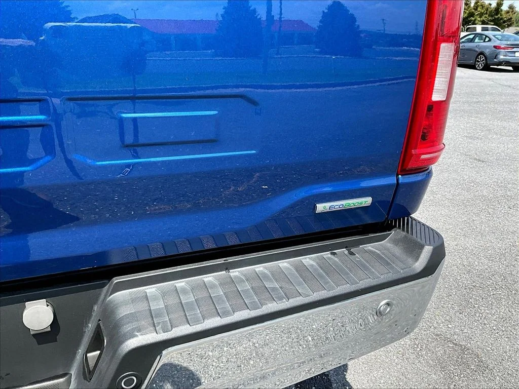 Certified Used 2023 Blue Ford XLT image 25