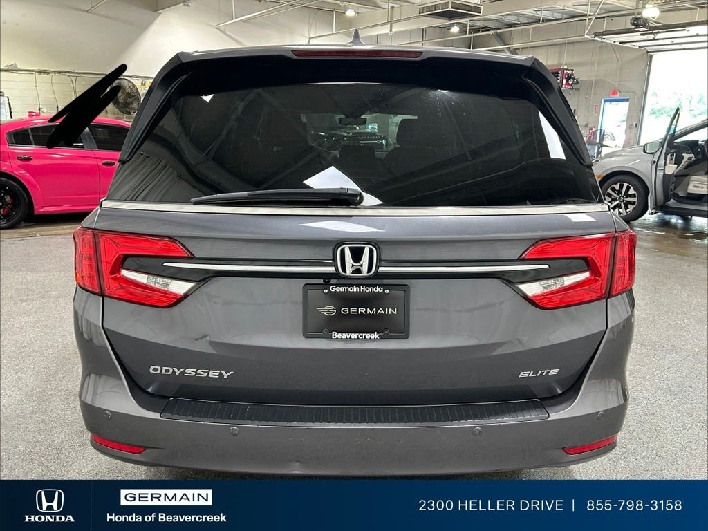 Used 2023 Modern Steel Metallic Honda Elite image 7