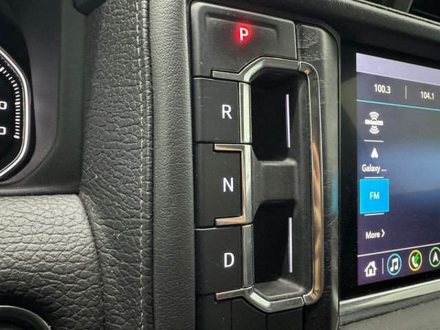 Used 2021 White Frost Tricoat GMC Denali image 28