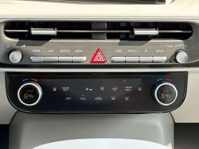 New 2026 White Hyundai SEL 7P image 18