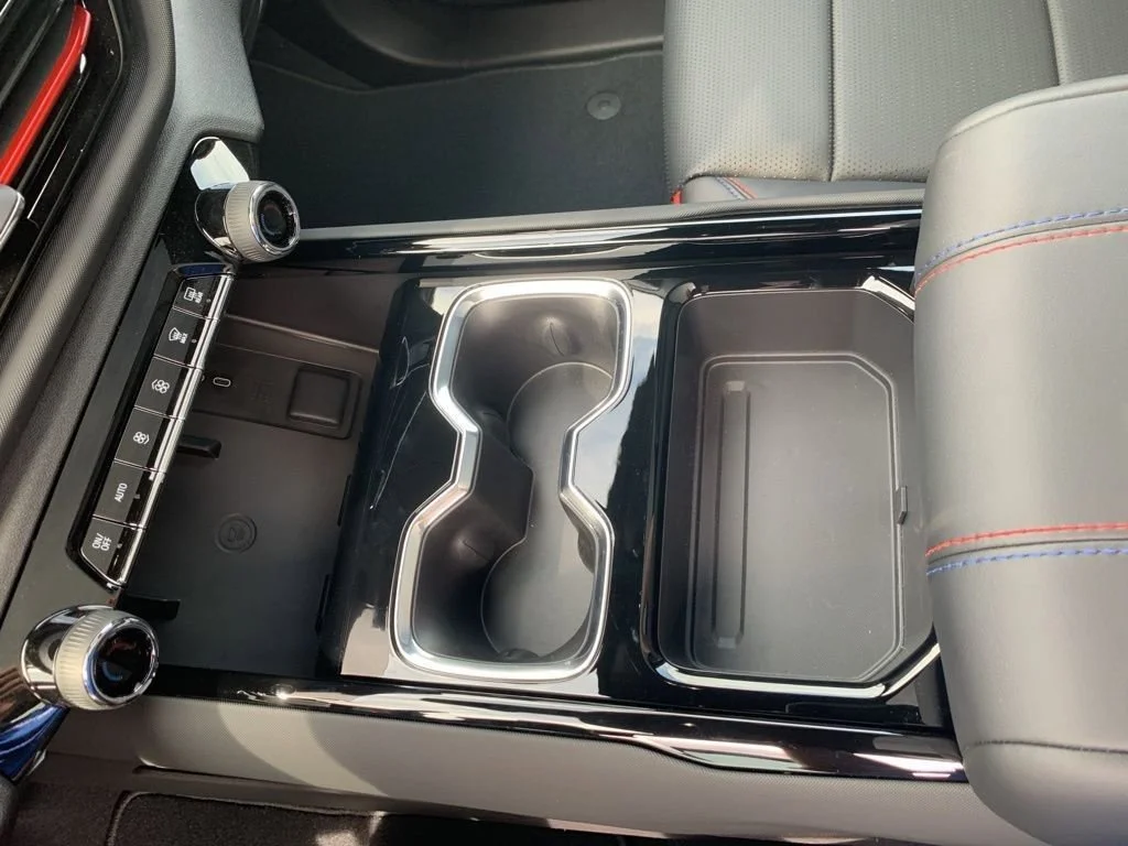 2025 Chevrolet Silverado EV RST - Photo 23