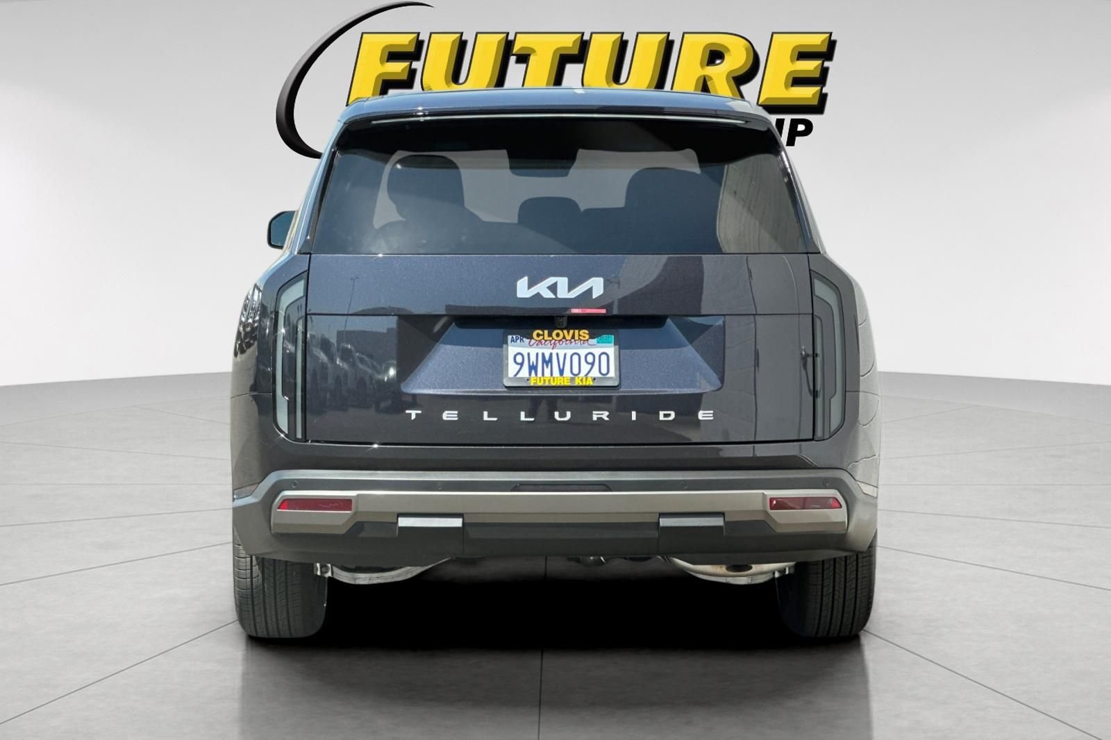 Used 2027 Gray Kia LX image 5
