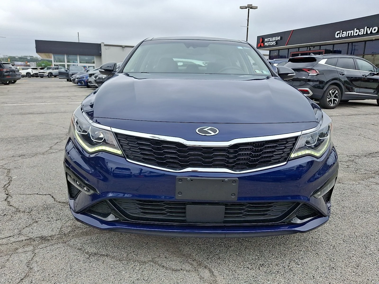 Used 2019 Blue Kia SX image 2