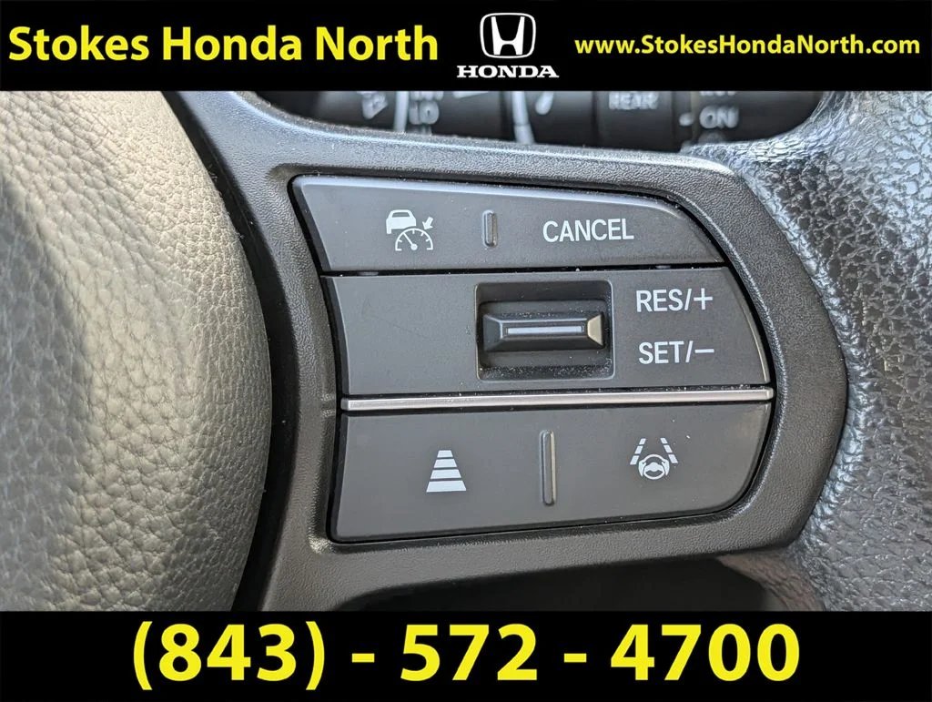 Used 2023 White Honda EX image 30
