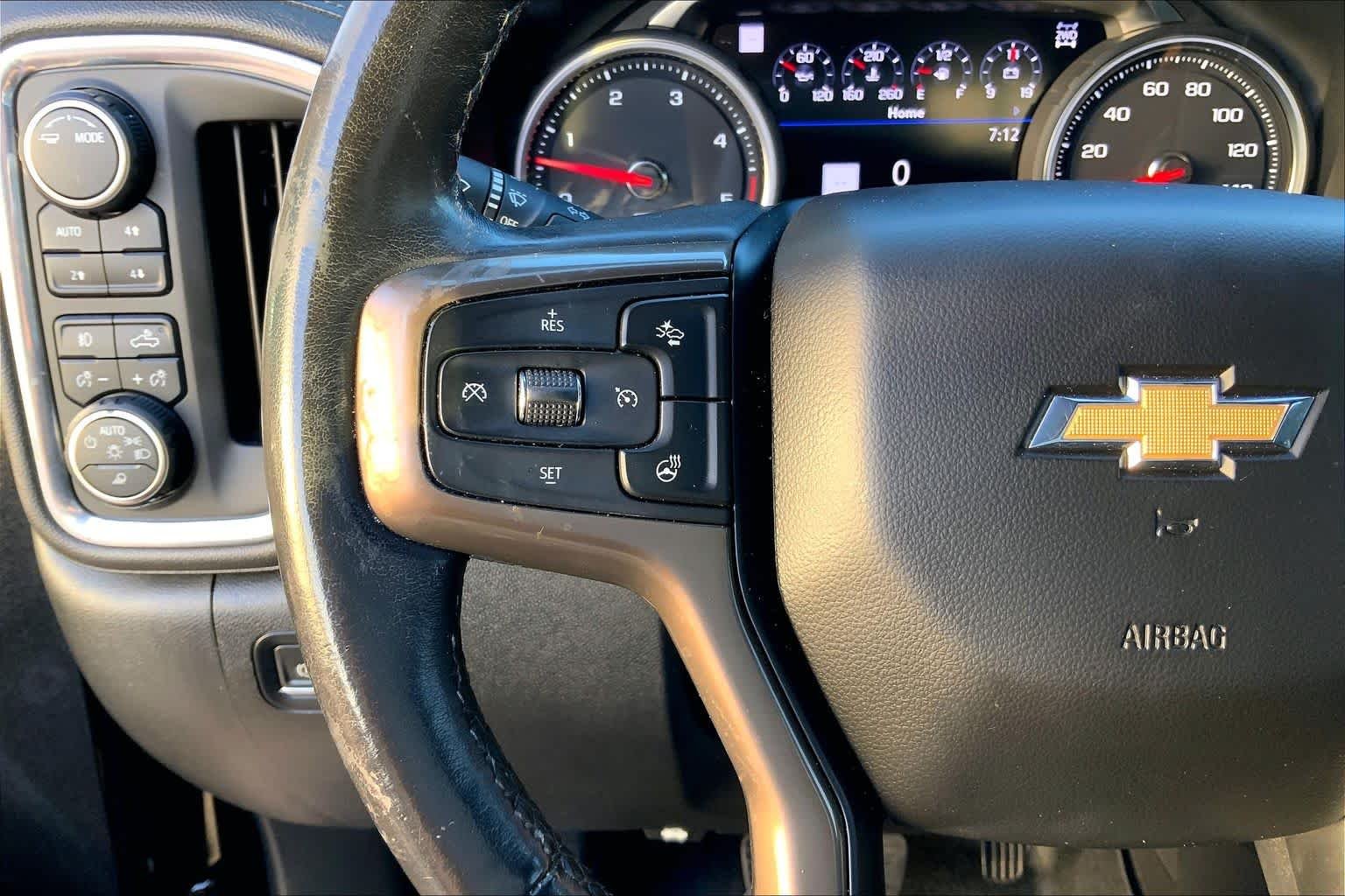 Used 2022 Black Chevrolet High Country image 24