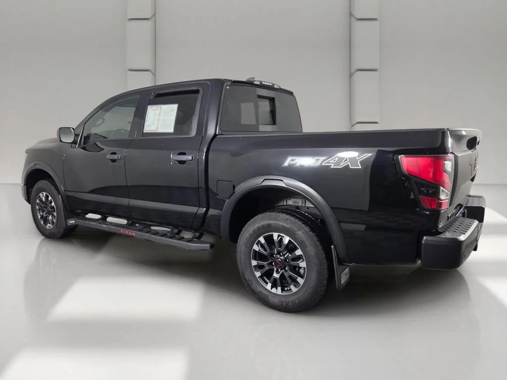 2024 Nissan Titan PRO-4X - Photo 6