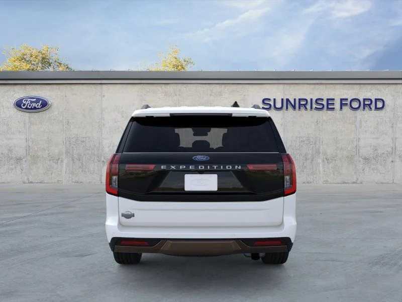 New 2026 Star White Metallic Tri-Coat Ford King Ranch® image 5