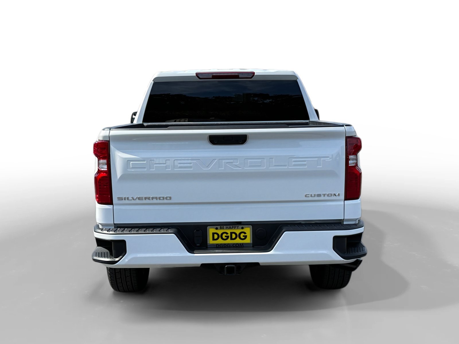 Used 2026 Summit White Chevrolet Custom image 4