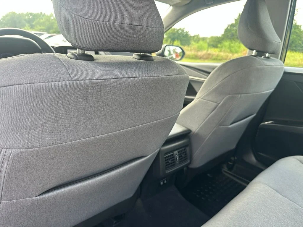 2025 Toyota Camry LE - Photo 21