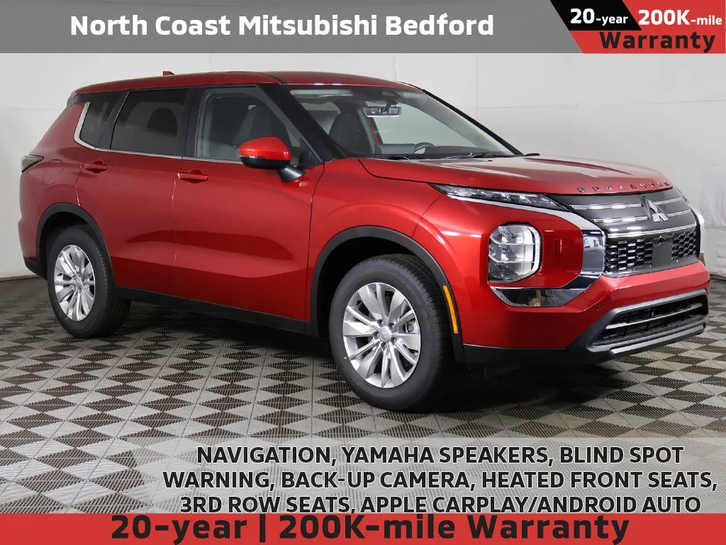 2026 Mitsubishi Outlander ES S-AWC's photo