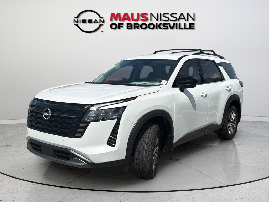 New 2026 White Nissan SL image 4