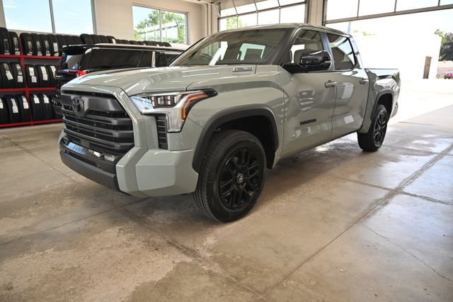 New 2026 Lunar Rock Toyota Tundra Limited image 9