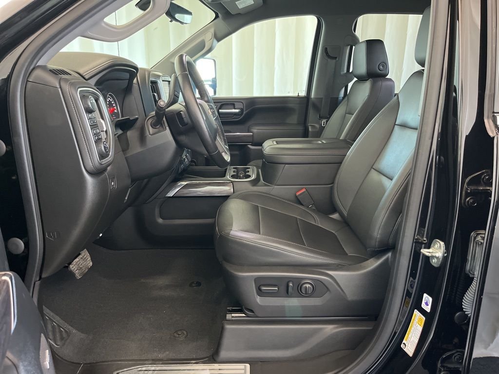 Used 2021 Black Chevrolet LTZ image 3