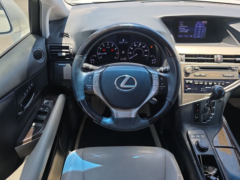 Used 2013 Starfire Pearl Lexus 350 image 27