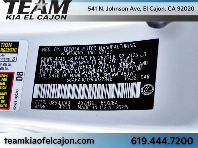 Used 2024 White Lexus 300h Ultra Luxury image 42