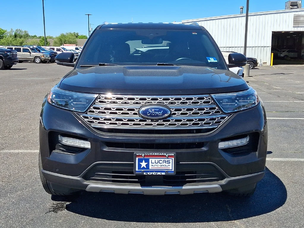 Used 2020 Black Ford Limited image 4