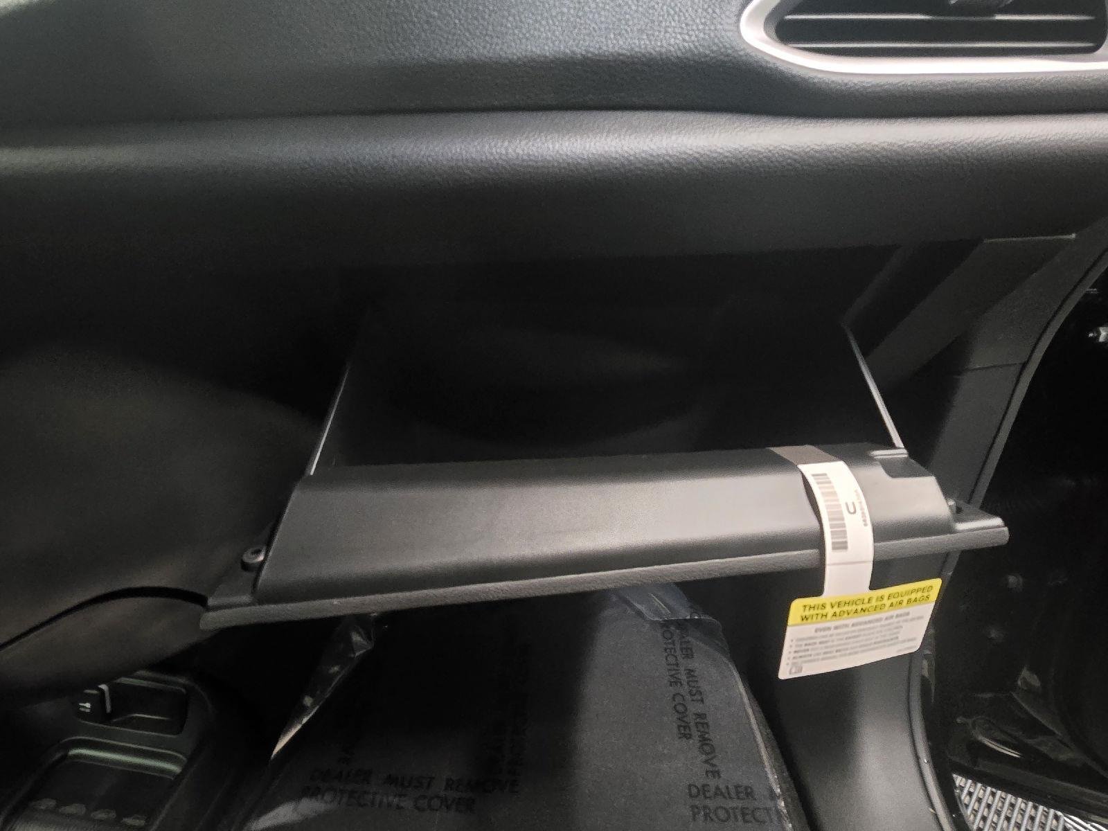 2026 Chrysler Pacifica Select - Photo 33