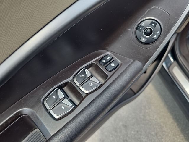 Used 2017 Black Hyundai 2.4 Base image 11