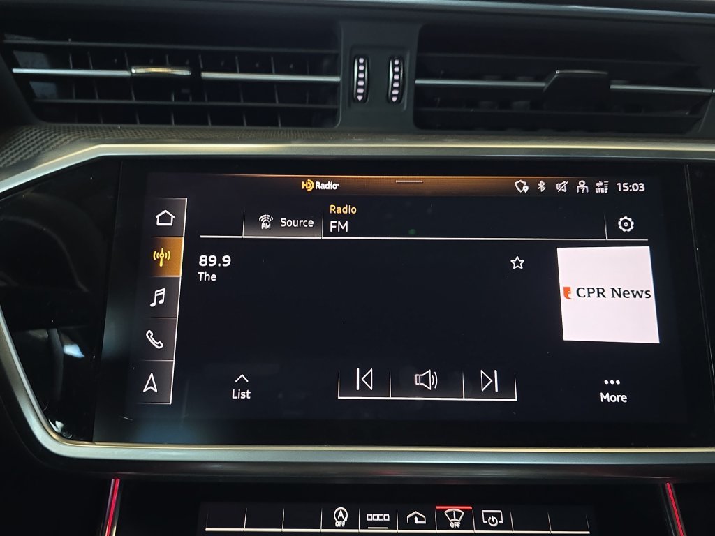 Used 2022 White Audi 4.2 image 22