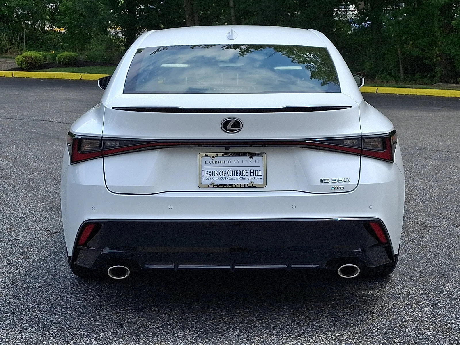 Certified Used 2023 ULTRA WHITE Lexus  image 5