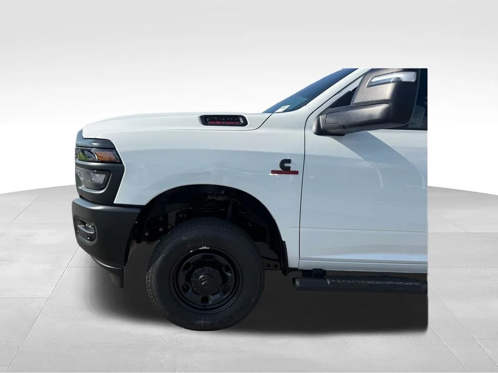 New 2026 Bright White Clear-Coat Exterior Paint RAM Tradesman image 22