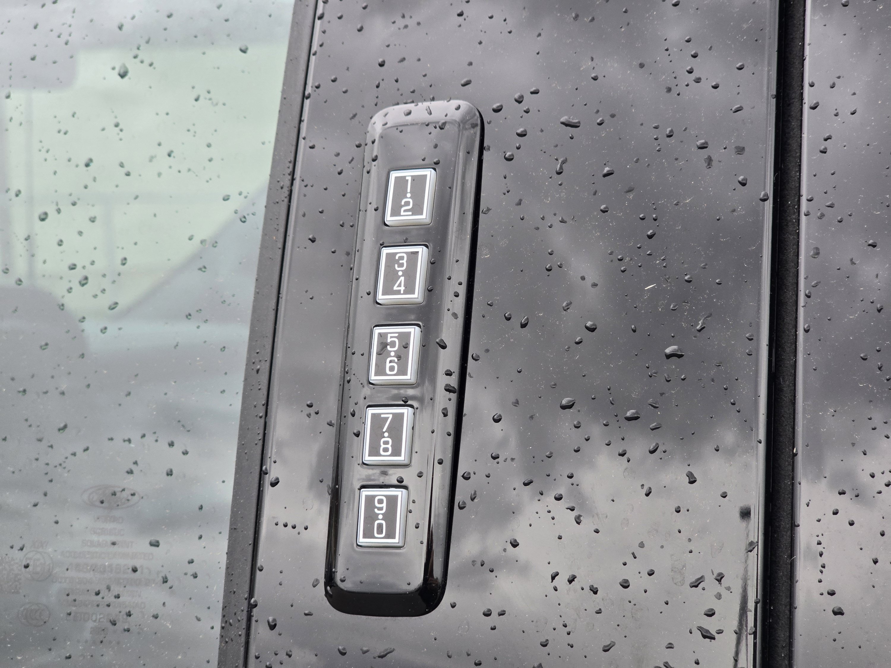 New 2026 Carbonized Gray Metallic Ford LARIAT image 22