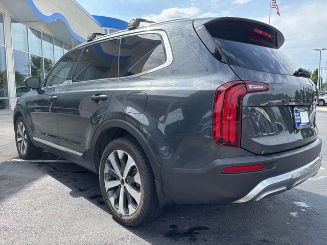 Used 2022 Gravity Gray Kia EX image 7