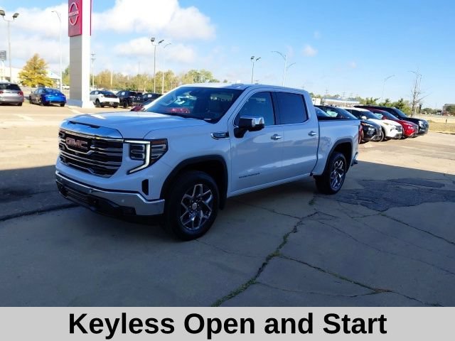 New 2026 Glacier White Tricoat GMC SLT image 9