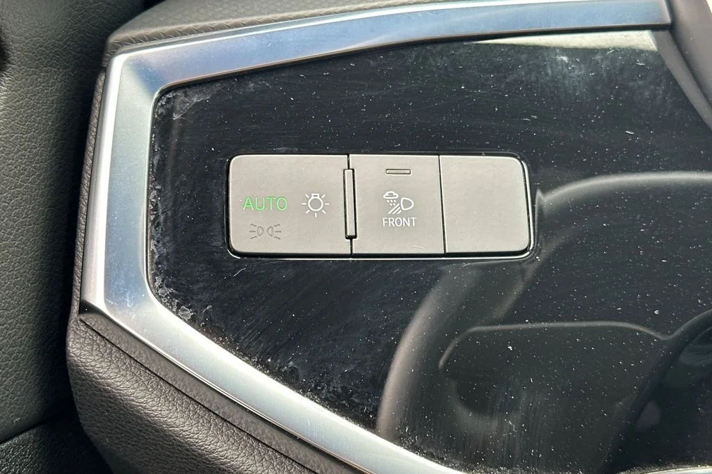 Used 2024 White Audi Premium Plus image 28