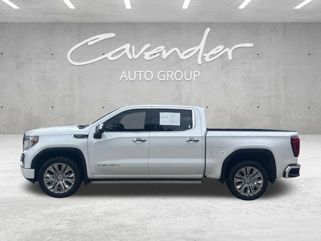 Used 2022 White Frost Tricoat GMC Denali image 14