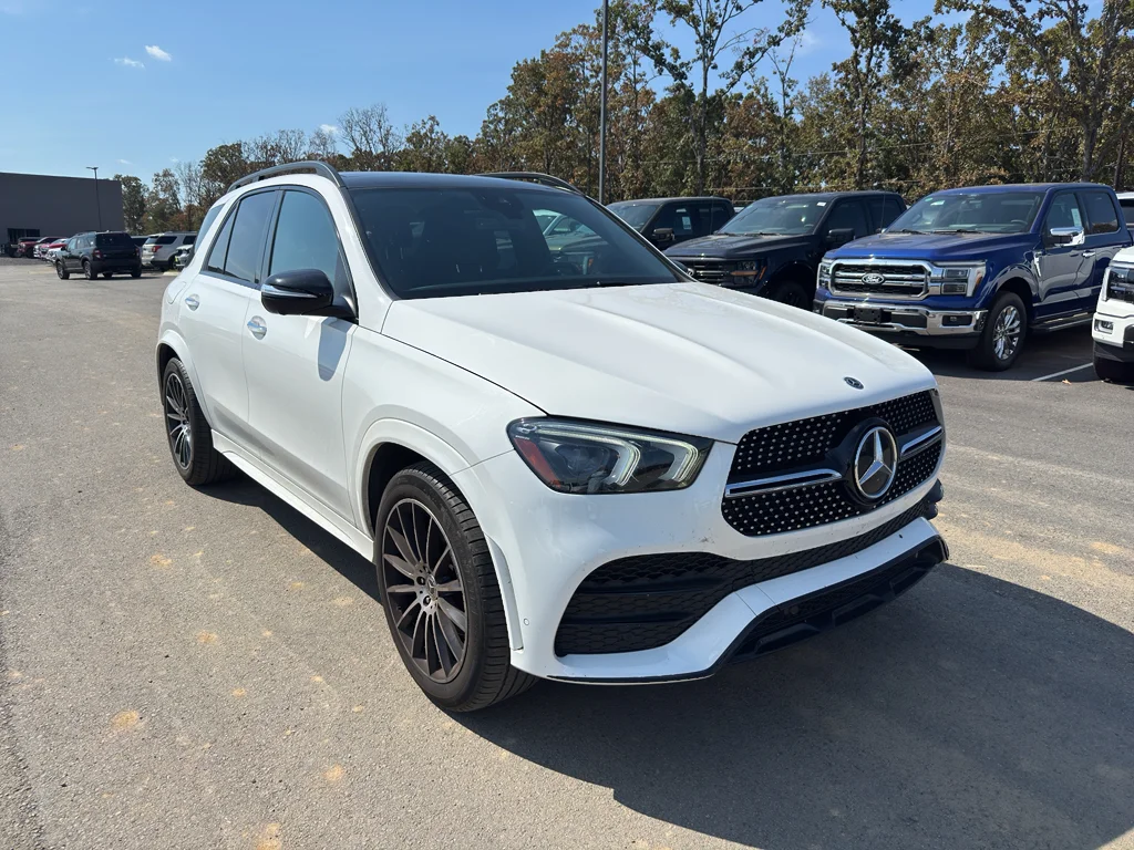 Used 2020 Polar White Mercedes-Benz GLE350 4MATIC® image 3