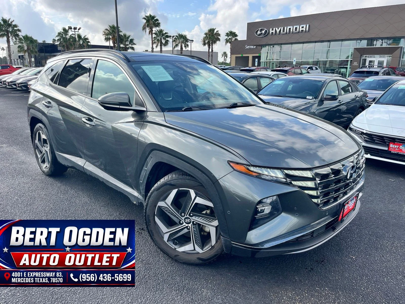 Used 2022 Gray Hyundai Limited image 1