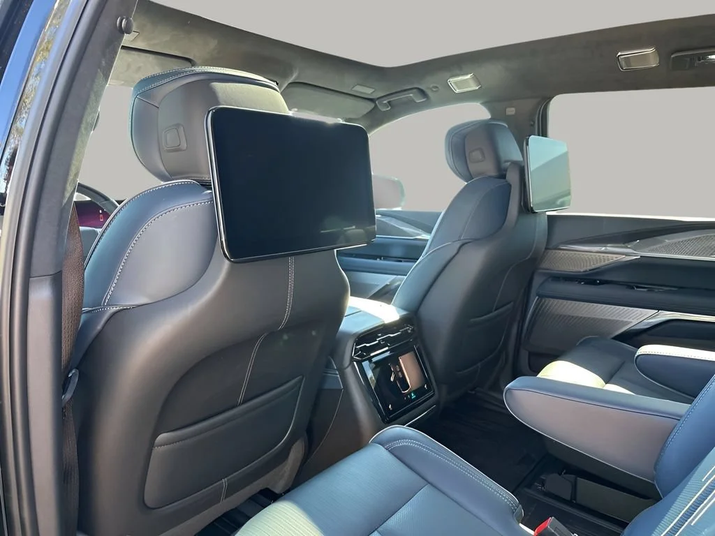 2026 Cadillac Escalade IQ Premium Luxury - Photo 19