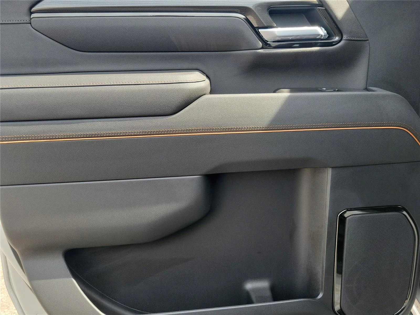 2026 GMC Sierra 2500HD AT4 - Photo 15