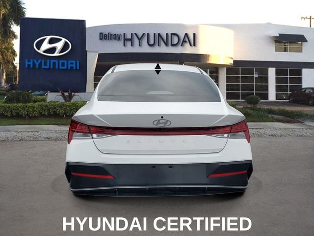 Certified Used 2025 White Hyundai SEL Convenience image 5