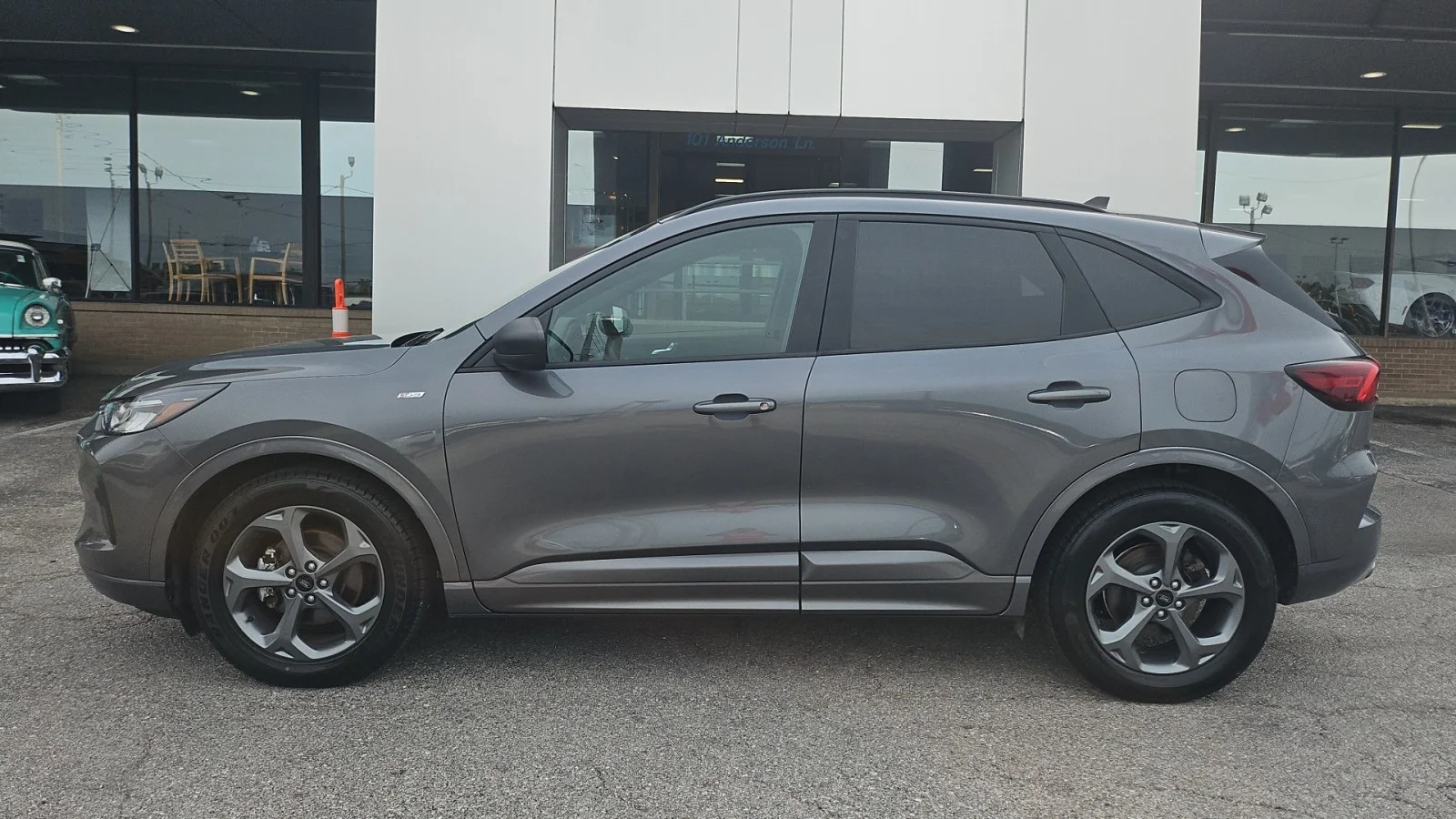 Used 2023 Gray Ford ST-Line FWD image 2