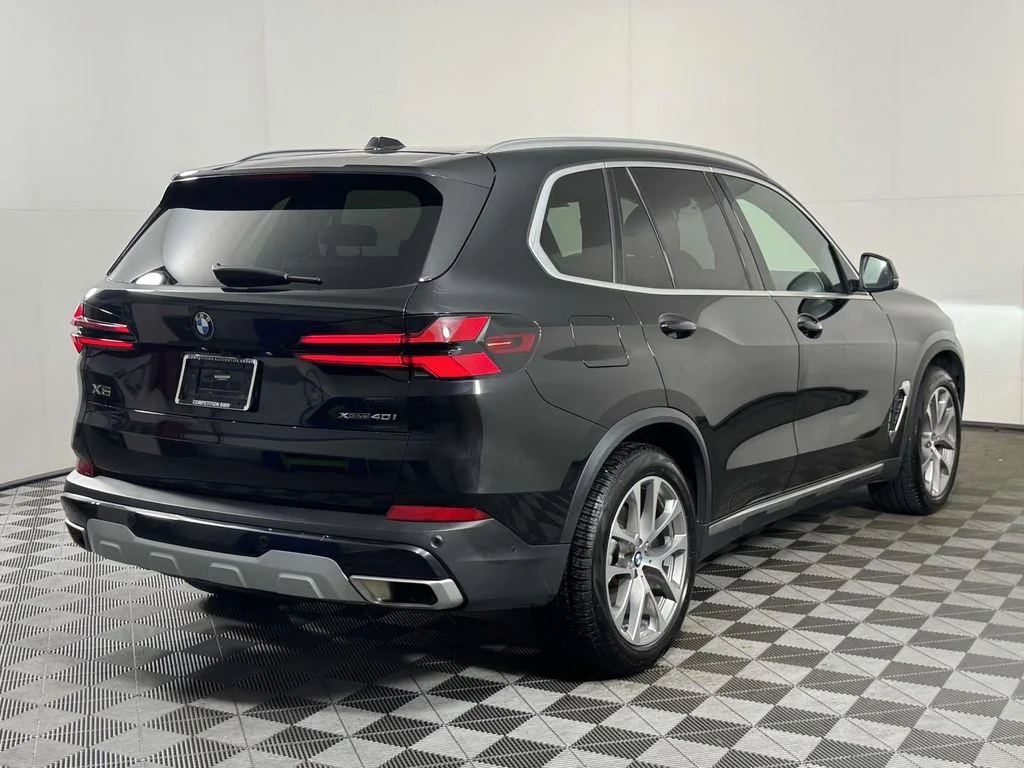 Certified Used 2024 Black BMW xDrive40i image 10