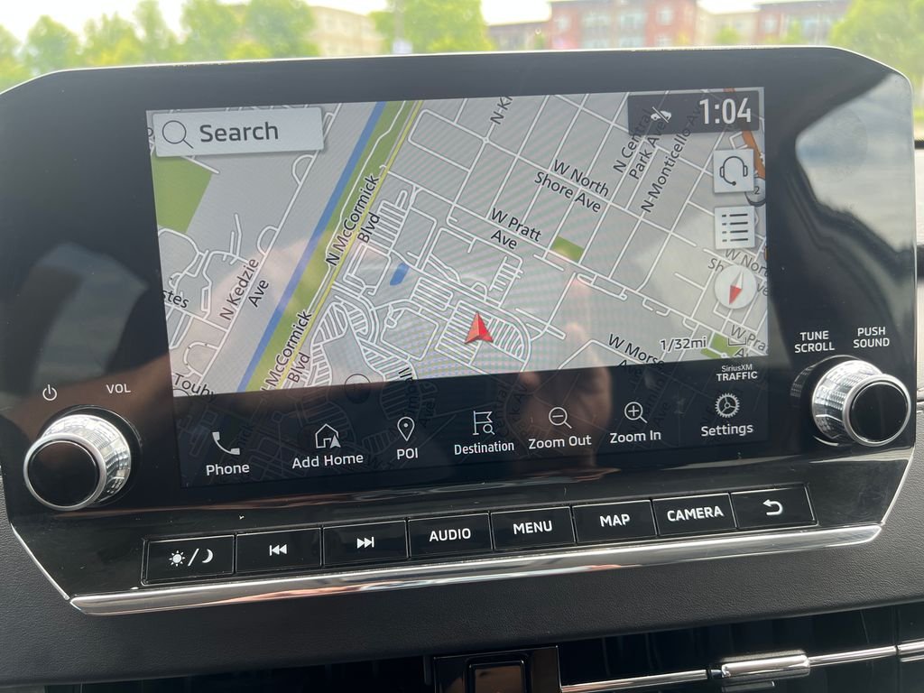 Used 2024  Mitsubishi SE image 21