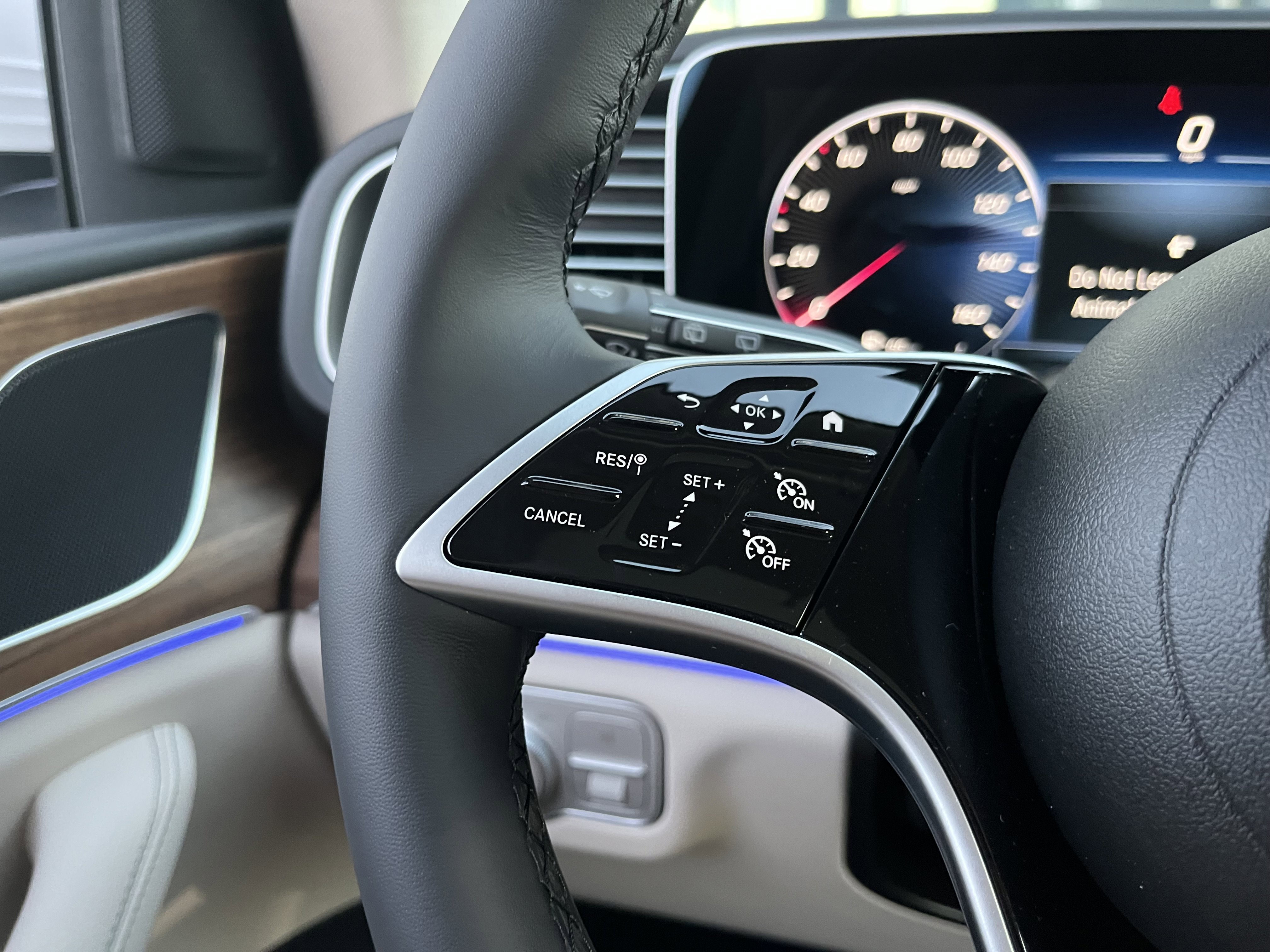 New 2026 POLAR WHITE Mercedes-Benz GLE 350 image 26