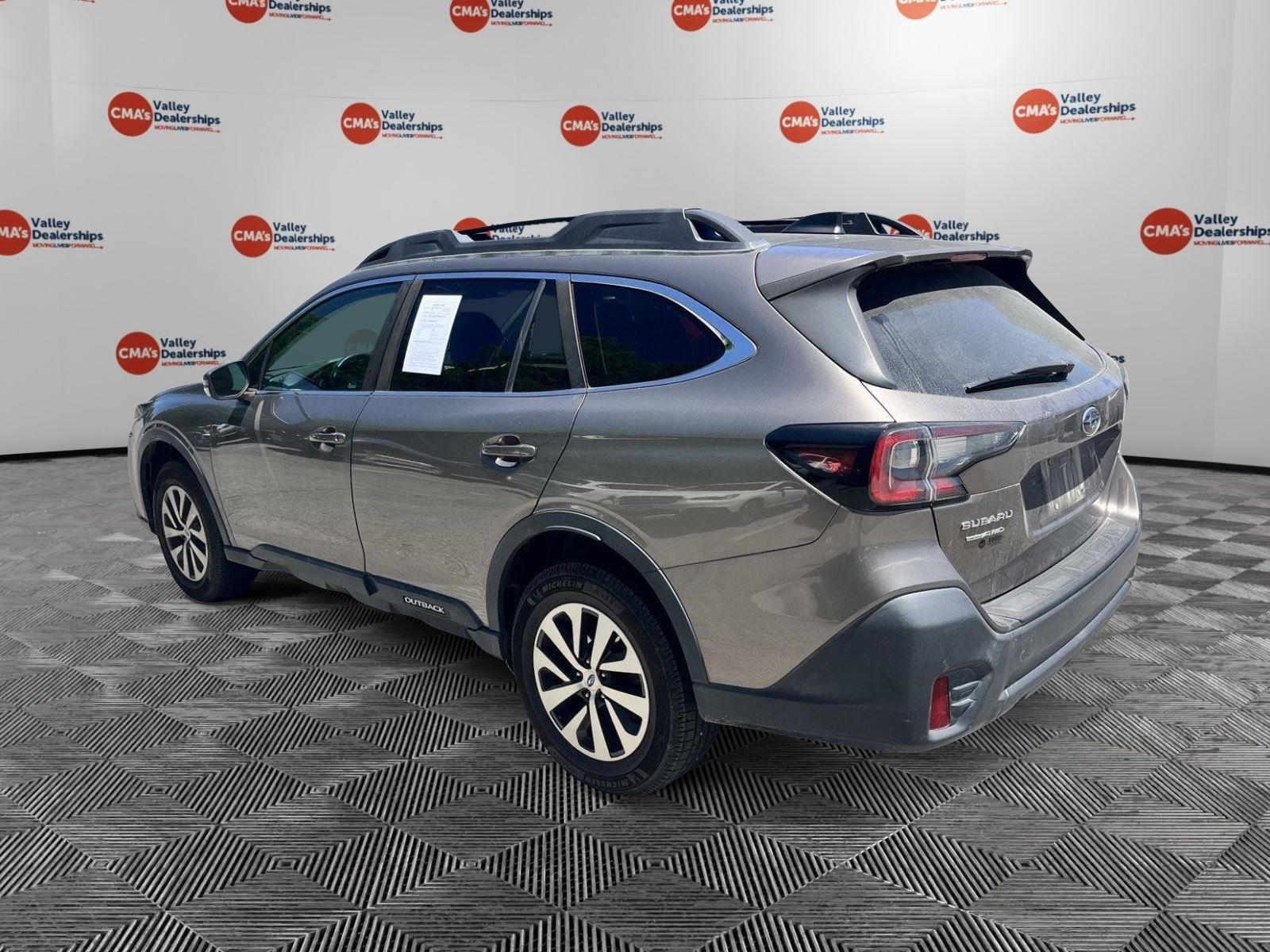 Used 2021 Brilliant Bronze Metallic Subaru Premium image 15