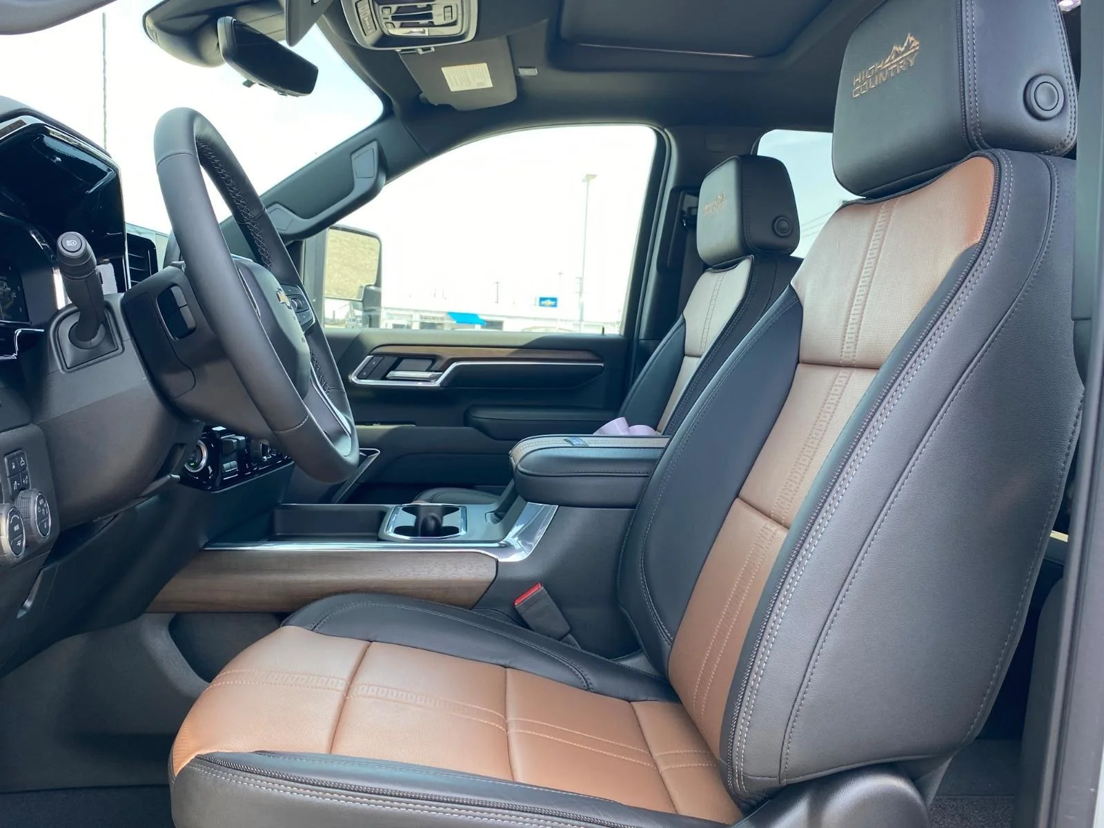 2025 Chevrolet Silverado 2500 HD High Country - Photo 17