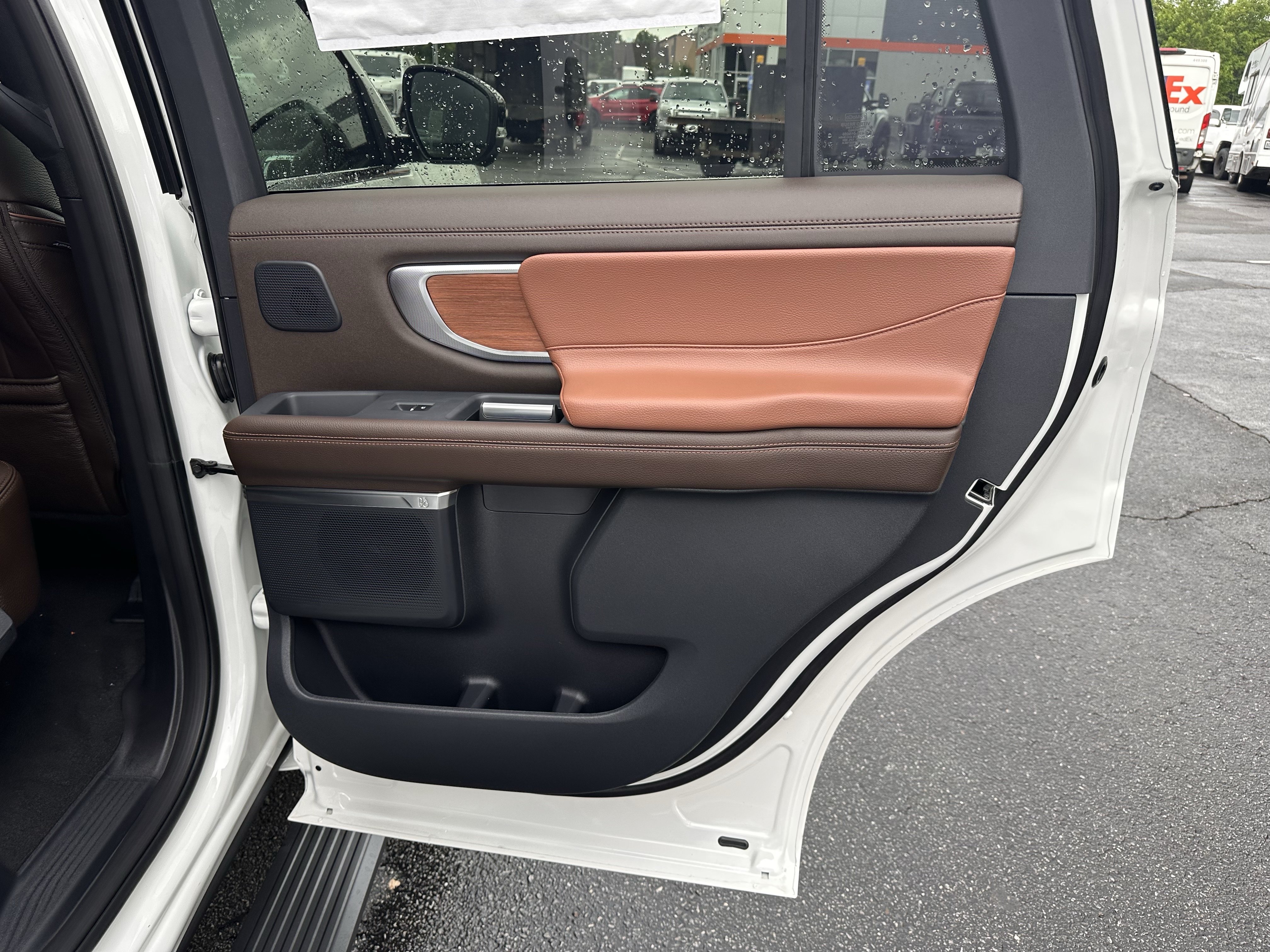 New 2026 Star White Metallic Tri-Coat Ford King Ranch® image 17