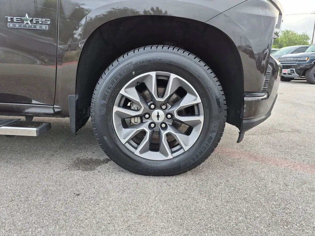 Used 2021 Brown Chevrolet RST image 14