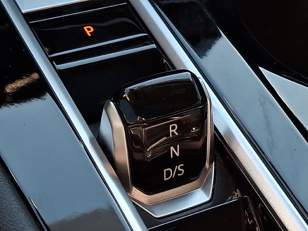 2024 Volkswagen Atlas Atlas Peak Edition - Photo 21
