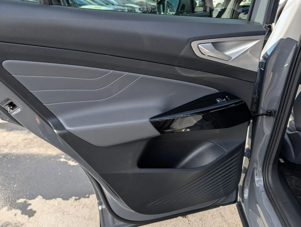 2023 Volkswagen ID.4 PRO S - Photo 16