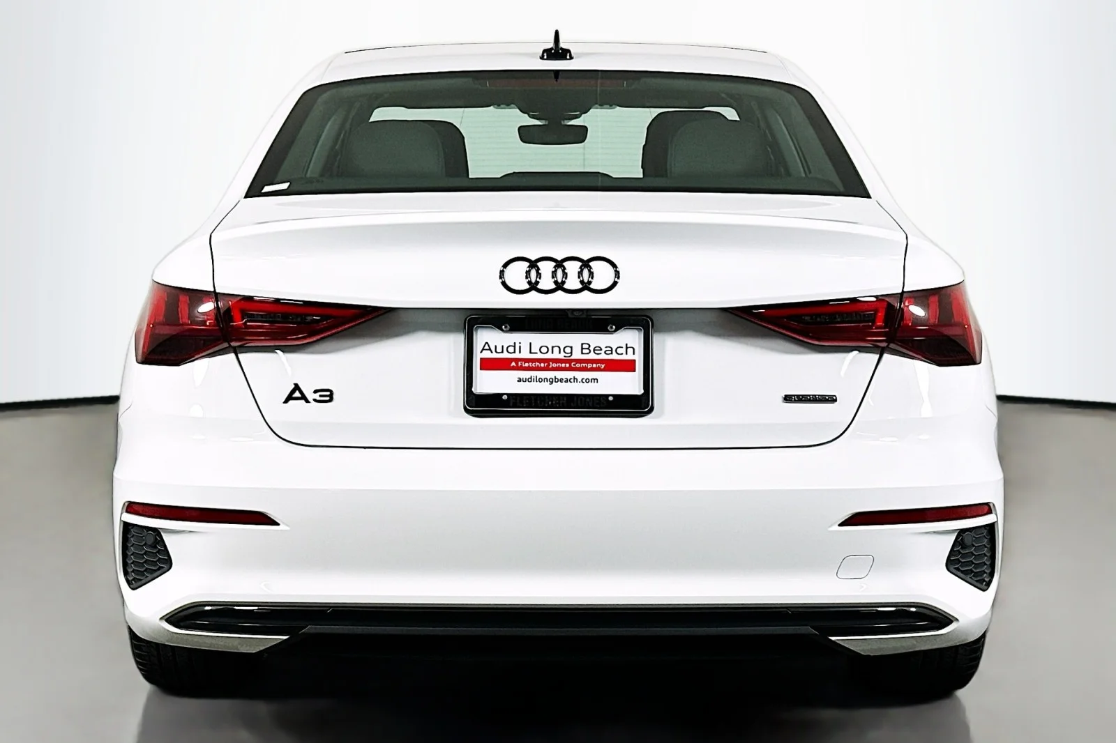 Used 2024 Ibis White Audi Premium image 3
