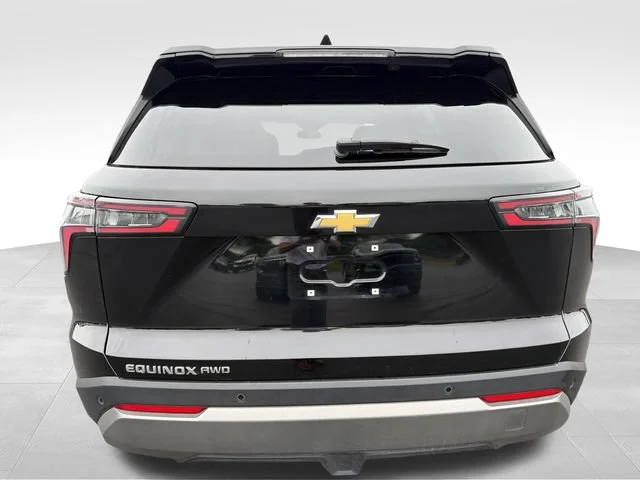 Used 2026 Mosaic Black Metallic Chevrolet LT image 4
