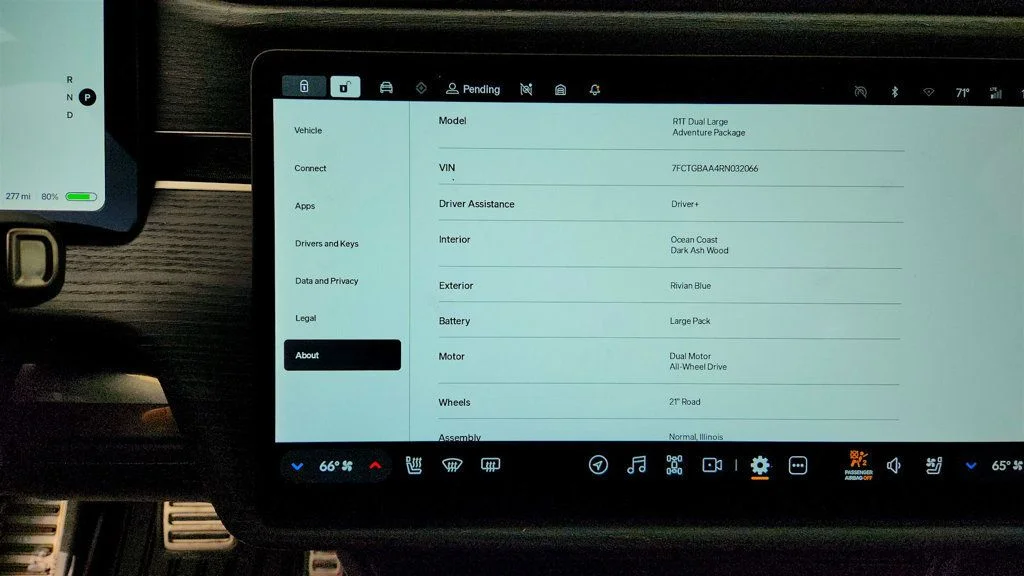 Used 2024 Rivian Blue Rivian Adventure Dual-Motor Large Pack w/ Ocean Coast Vegan Leather image 19