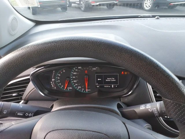 Used 2017 Silver Chevrolet LT image 12